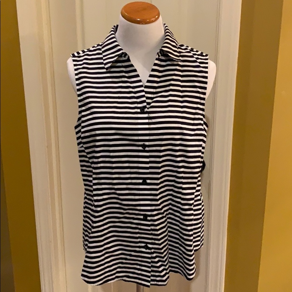 Chico’s black and white striped sleeveless shirt 2